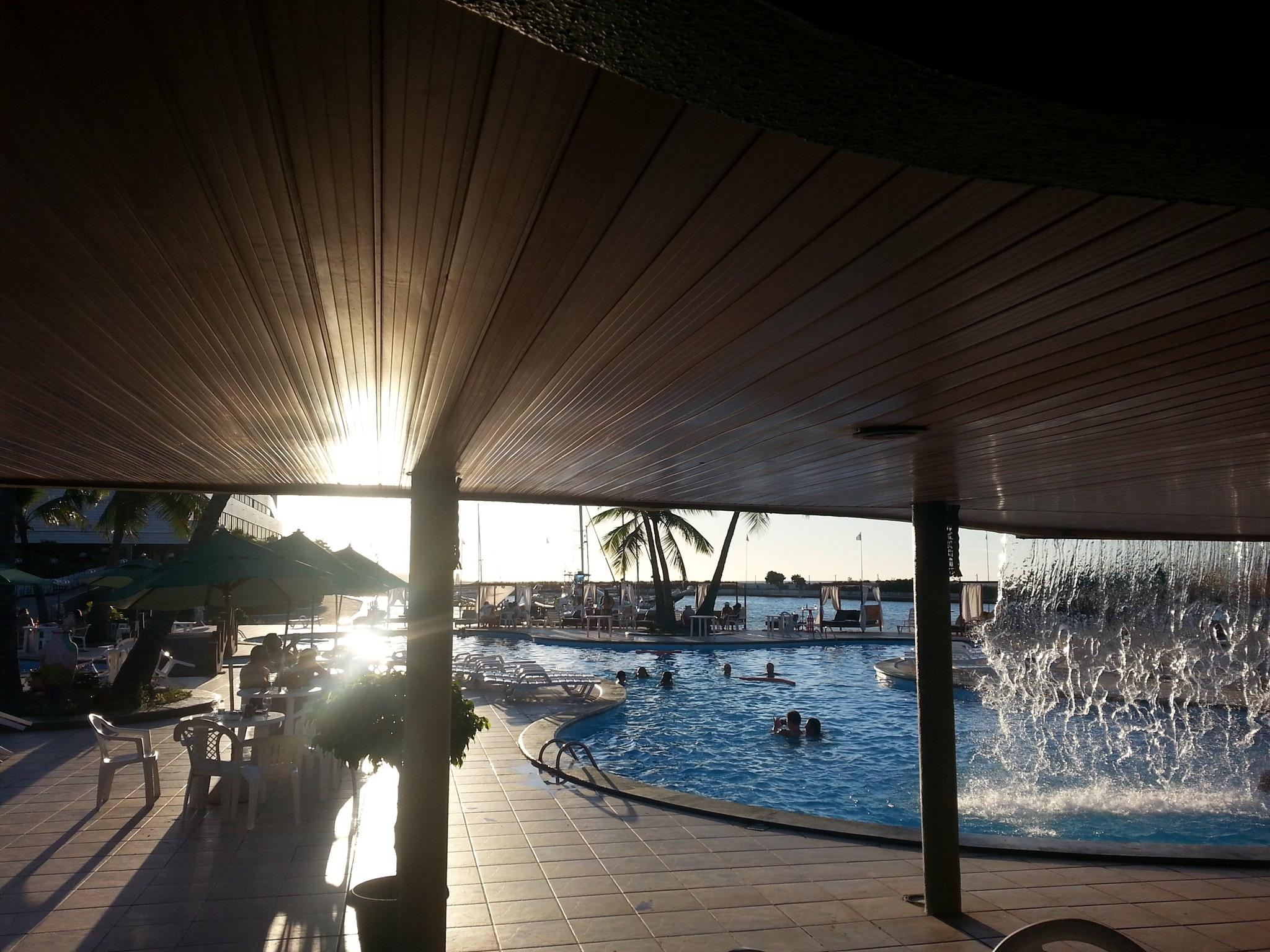 Marina Park Hotel Fortaleza  Exterior foto The swimming pool at the hotel